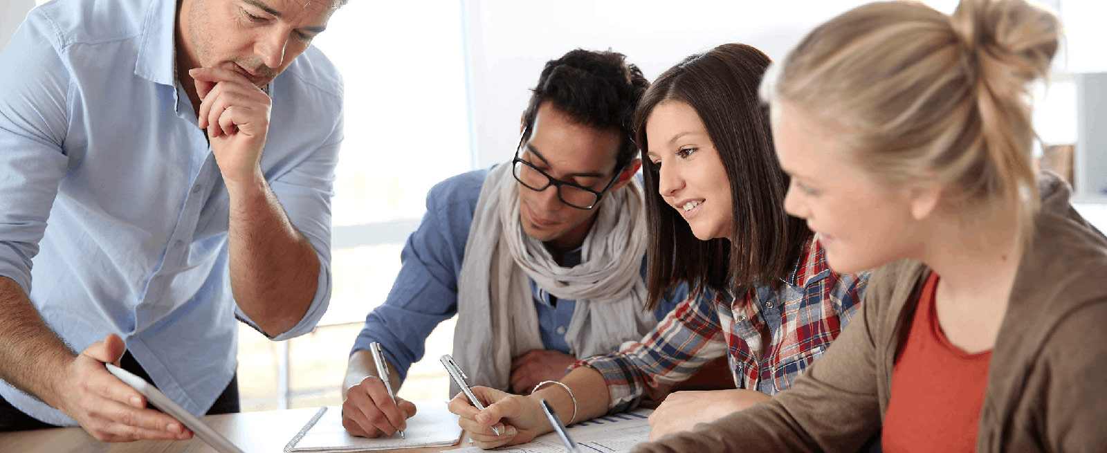 Get Qualified Professional Essay Writing Support Easily